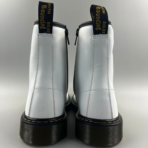 Dr. Martens 1460 Women Size 7 White Smooth Leather Zip Combat Boots NEW - Picture 4 of 6